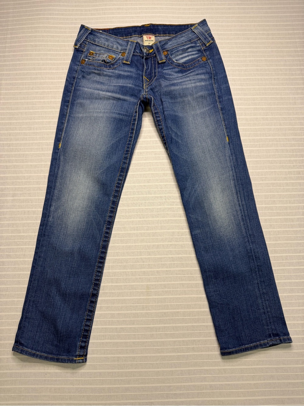 True Religion Made in USA Cropped Jeans – Size 27 👖✨
